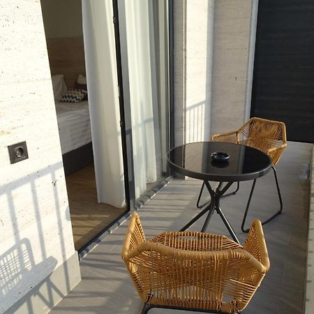 4Guest Hotel Erevan Esterno foto