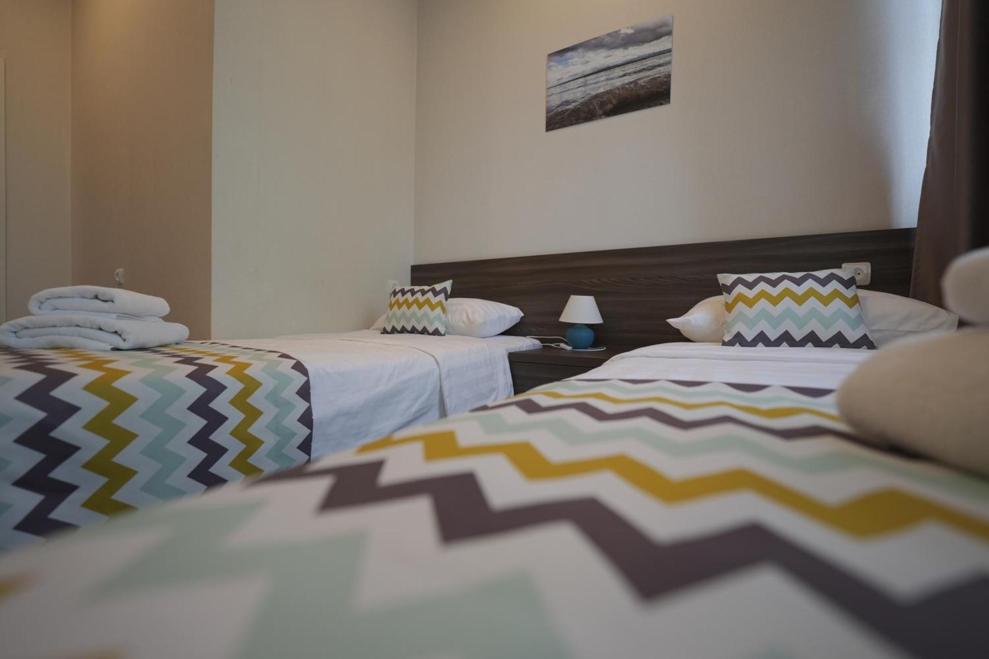 4Guest Hotel Erevan Esterno foto