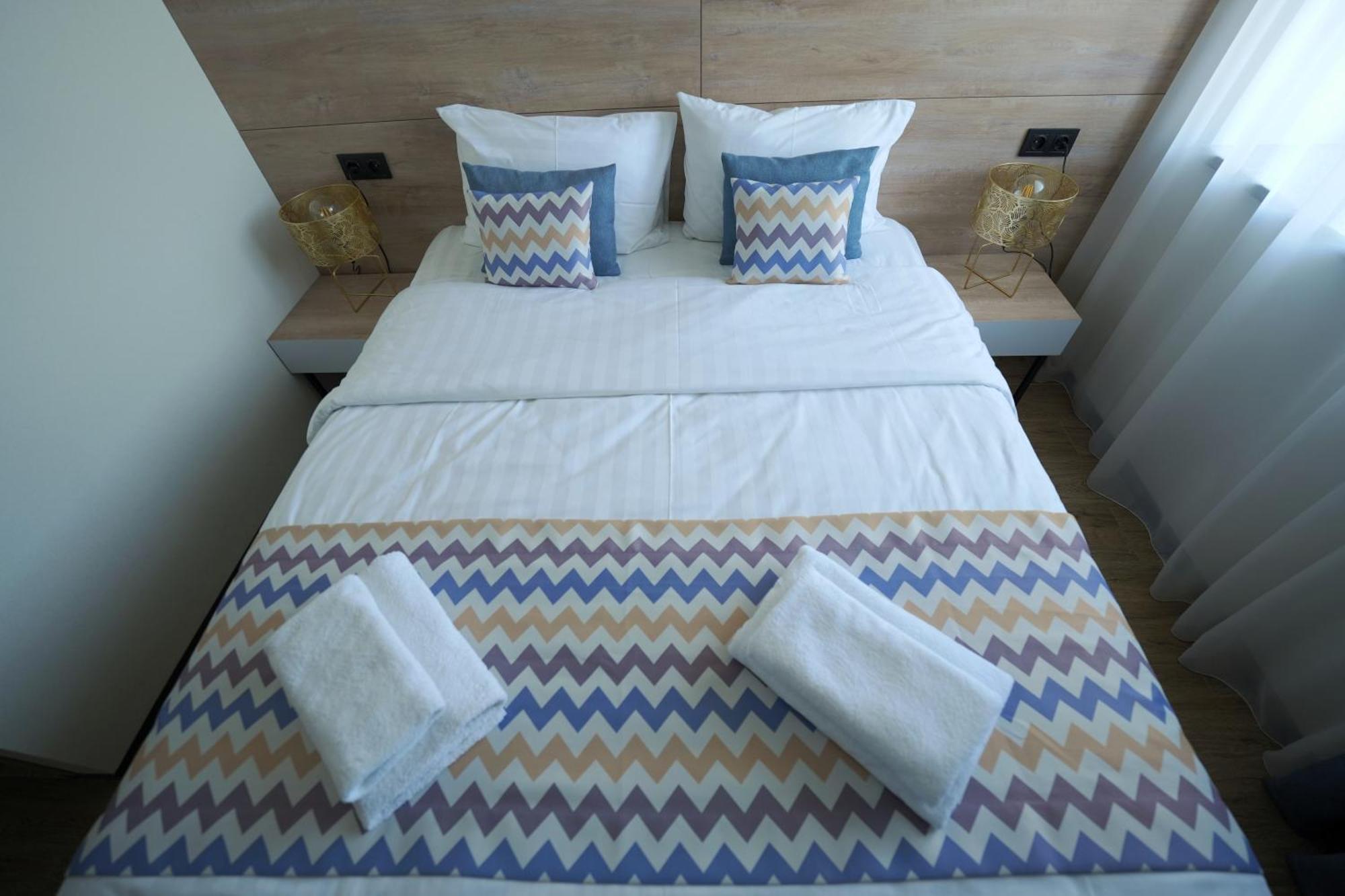 4Guest Hotel Erevan Esterno foto